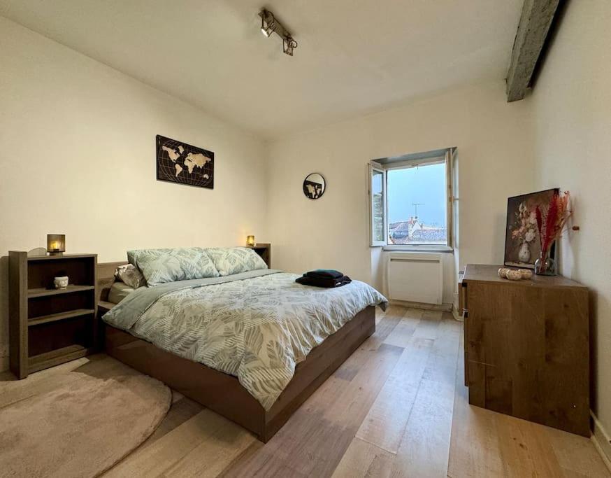 Isval Wifi-Hyper Centre Cognac Apartamento Exterior foto