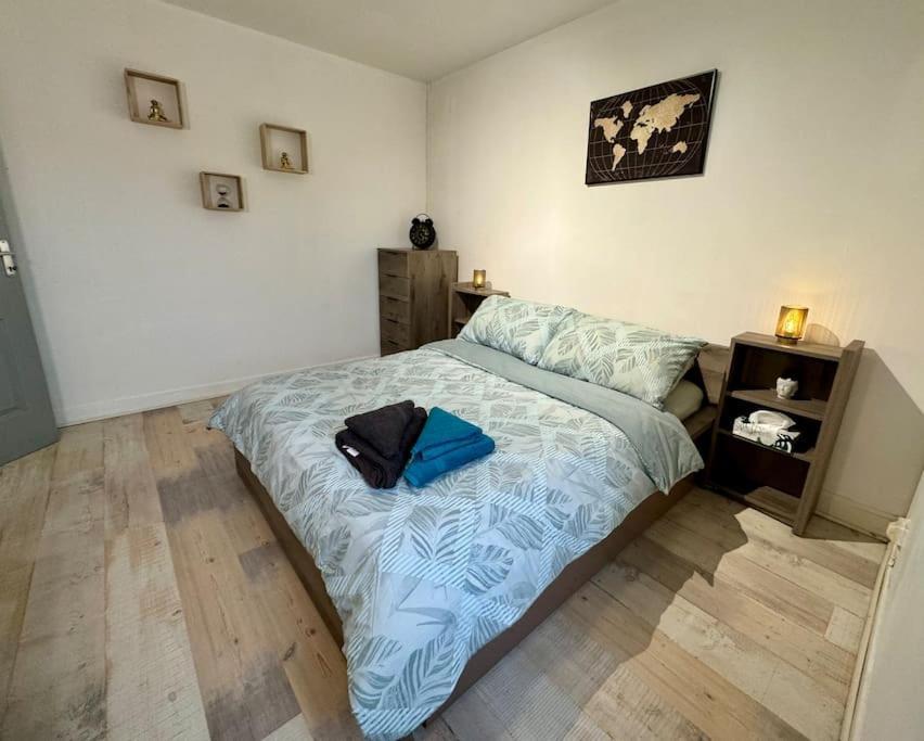 Isval Wifi-Hyper Centre Cognac Apartamento Exterior foto