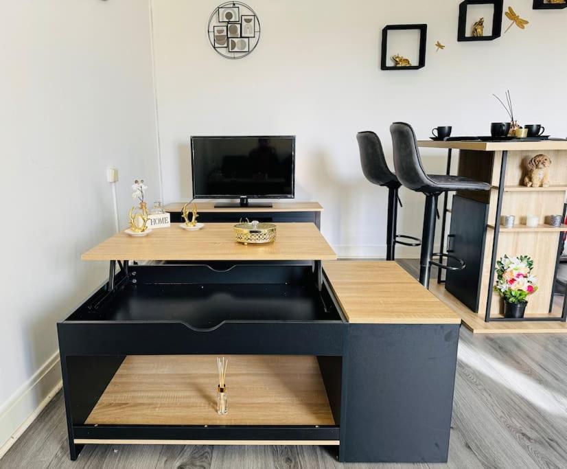 Isval Wifi-Hyper Centre Cognac Apartamento Exterior foto